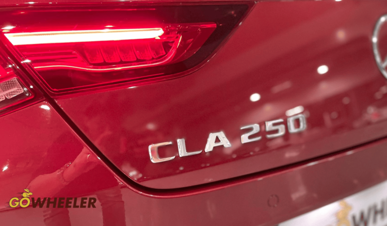 Mercedes-Benz CLA-Class CLA250 AMG Line Premium Plus Sunroof full